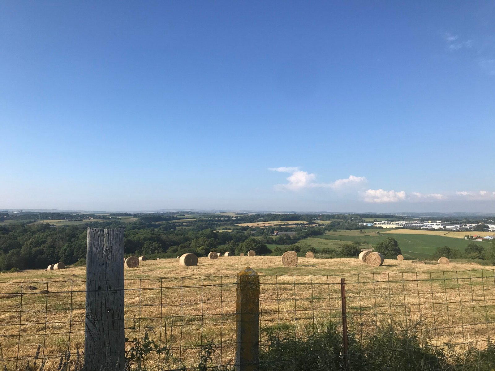 Vue panoramique sur le Boulonnais depuis le Mont Lambert